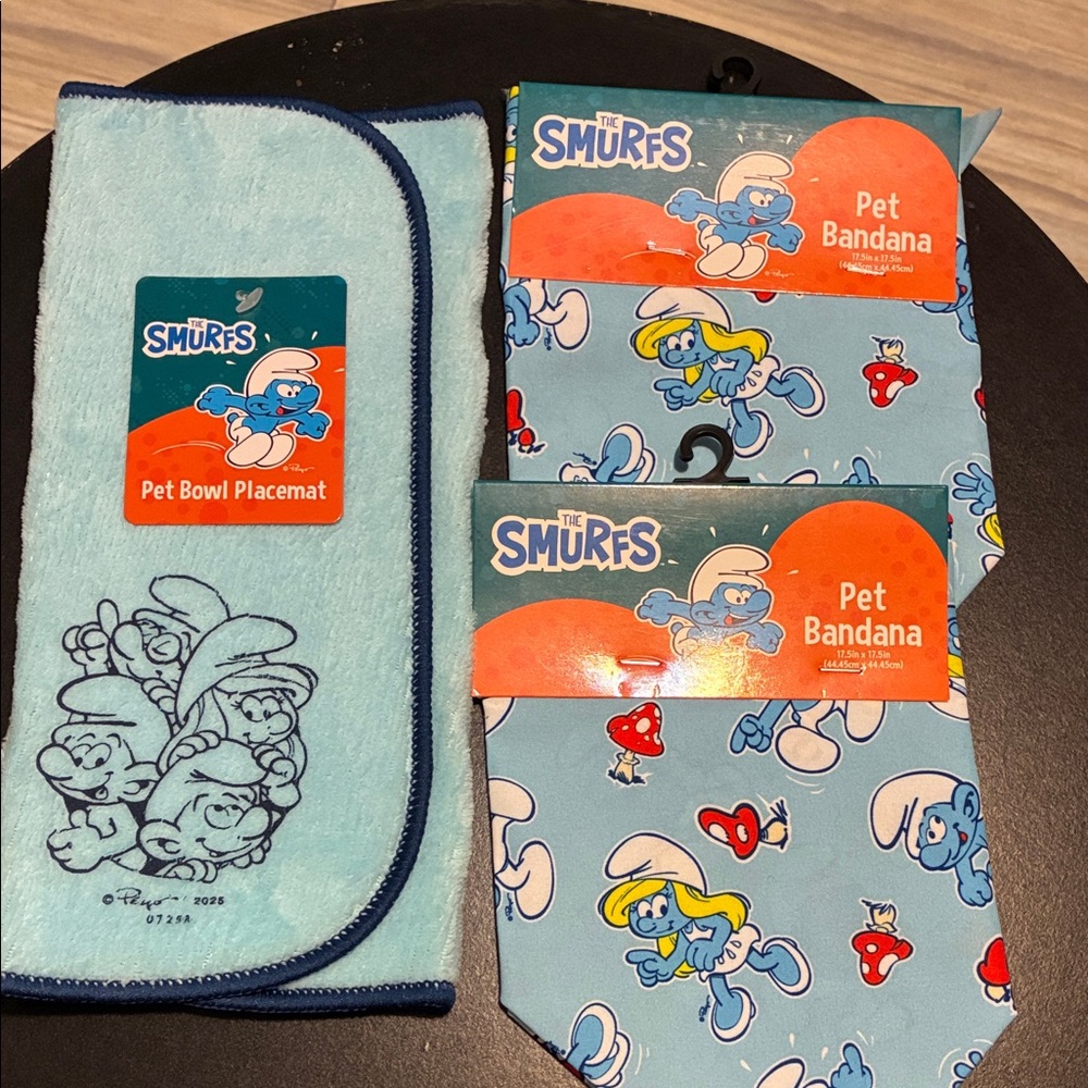 The Smurfs Pet Accessories - Picture 2 of 3